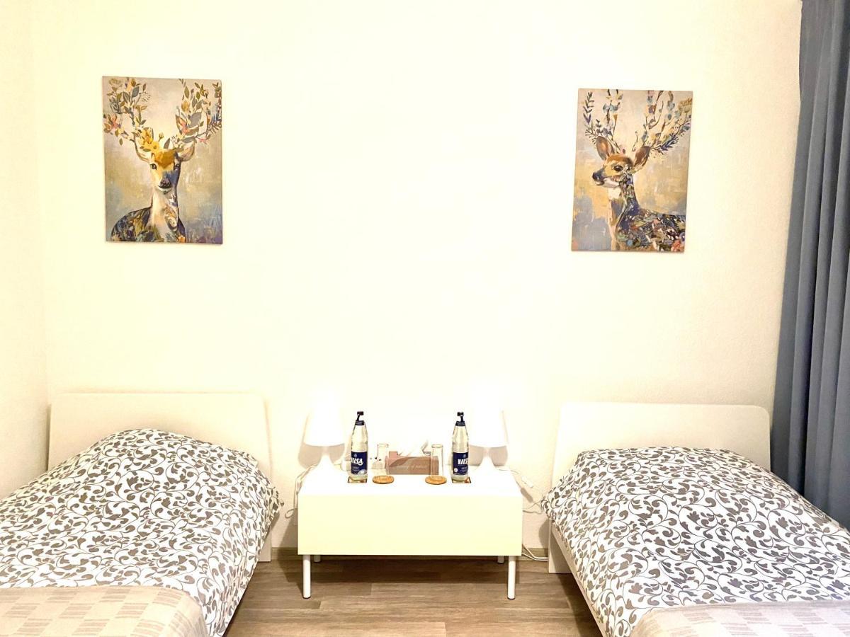 Welcome To Messe!-Two-Bedroom Apartment&Balcony Hannover Kültér fotó