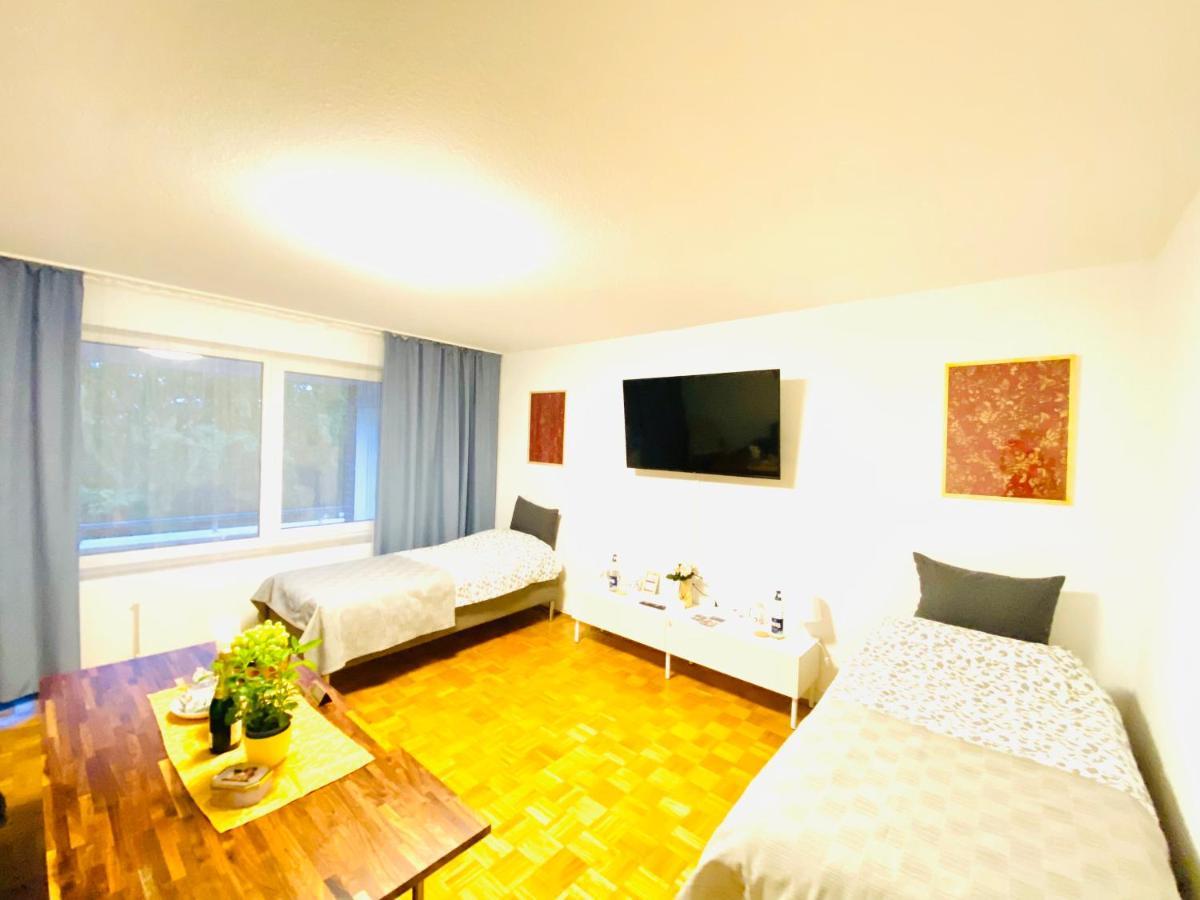 Welcome To Messe!-Two-Bedroom Apartment&Balcony Hannover Kültér fotó
