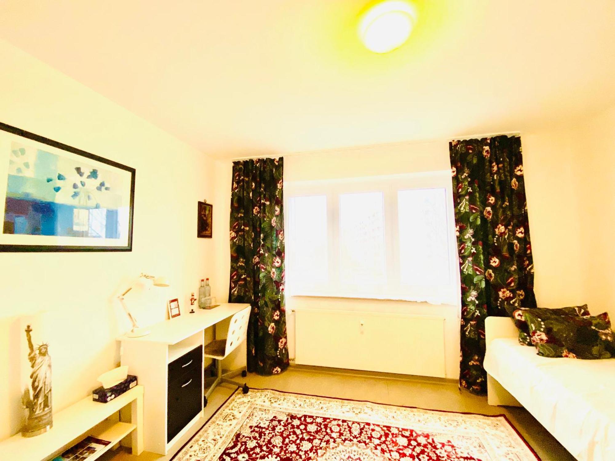Welcome To Messe!-Two-Bedroom Apartment&Balcony Hannover Kültér fotó