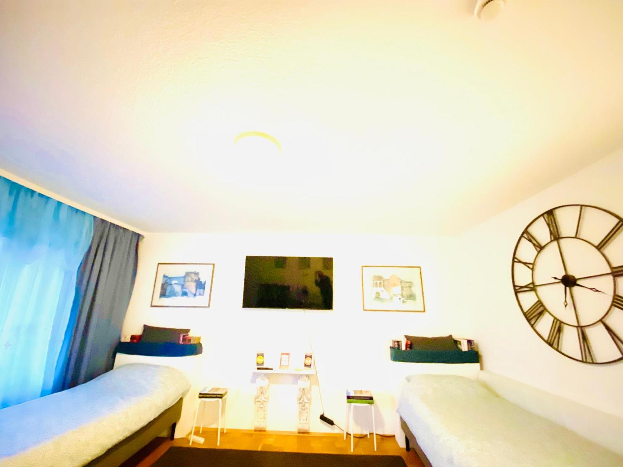 Welcome To Messe!-Two-Bedroom Apartment&Balcony Hannover Kültér fotó